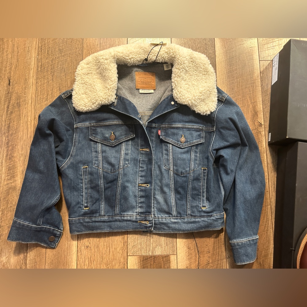 Levi’s baby bubble Sherpa jacket